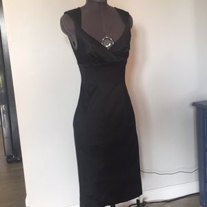 Bebe Satin-feel fitted formal dress